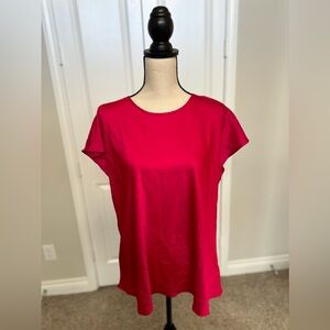 Express Pink Pattern Short Sleeve Satin Crew Neck Gramercy Tee